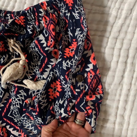 Aztec print lightweight shorts - Small - Picture 3 of 4